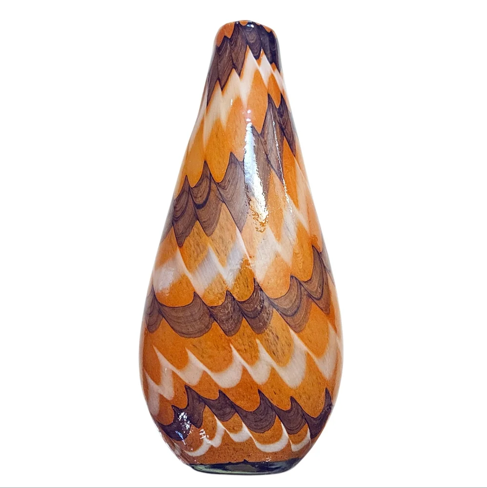 Beautiful Thick Glass Fall Vase  Diagonal Zig-Zag Pattern
